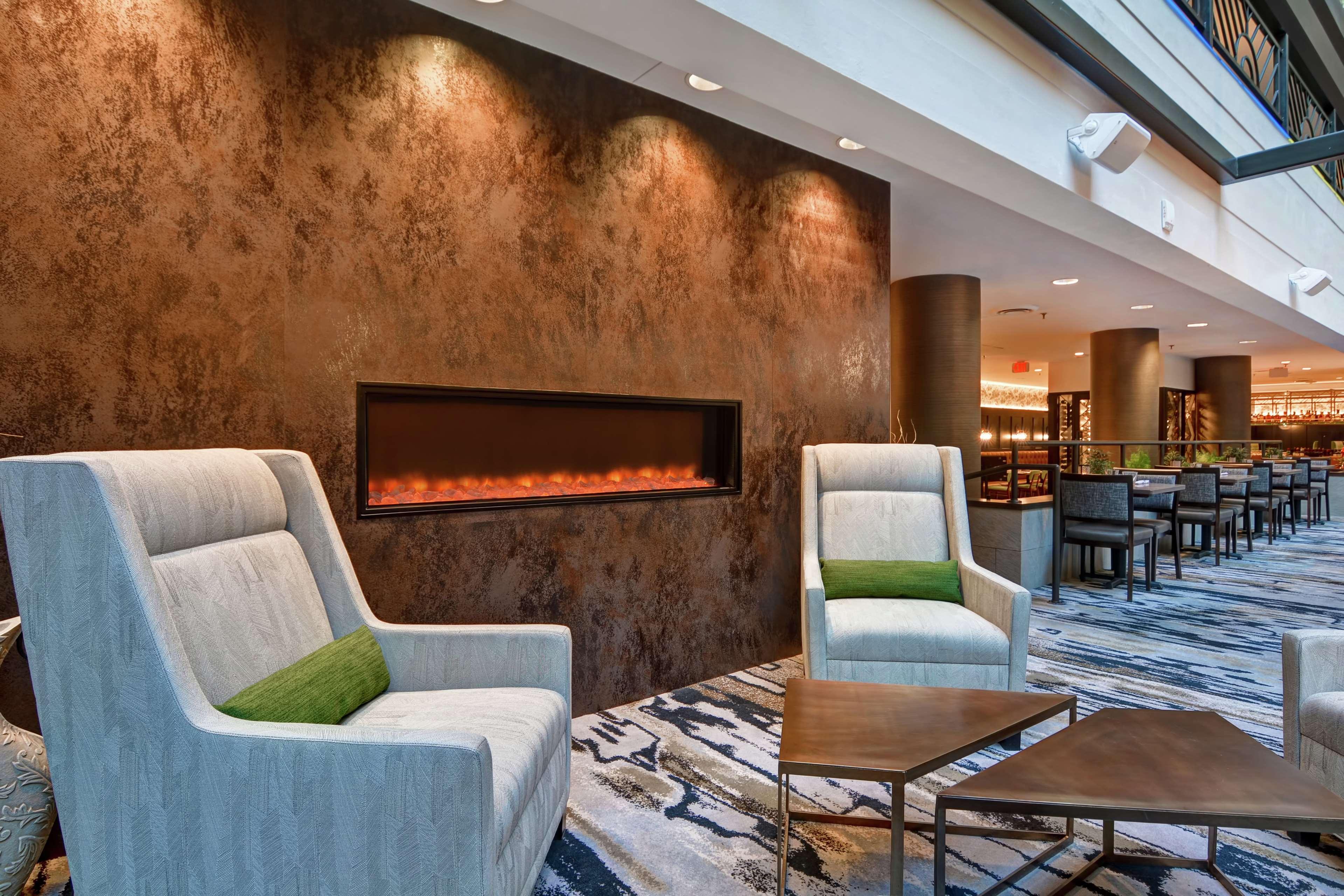 Embassy Suites By Hilton Minneapolis Airport Bloomington Dış mekan fotoğraf